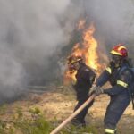 Σε εξέλιξη πυρκαγιά στα Ζηρέλια Αλμυρού