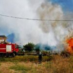 Πάτρα: Φωτιά σε οικοπεδική έκταση