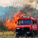 Φωτιά στον Ασπρόπυργο – Διακοπή δρομολογίων του προαστιακού