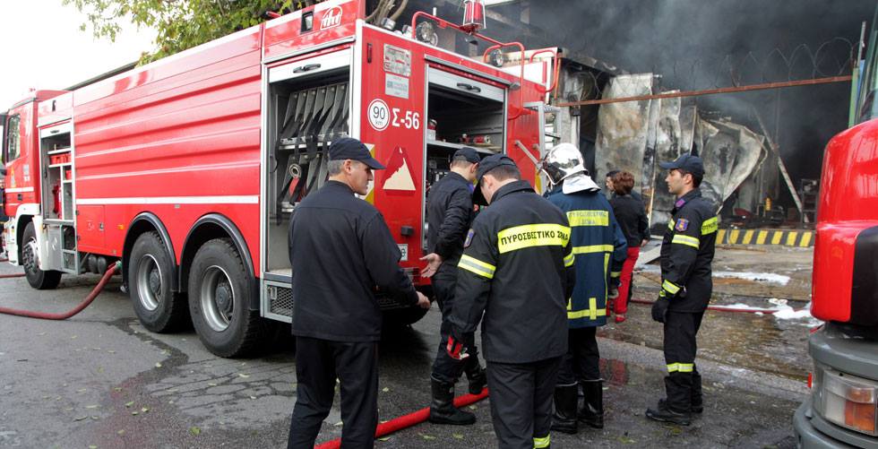 Κέρκυρα: Φωτιά σε μαγαζί τα ξημερώματα στην Παλαιοκαστρίτσα.