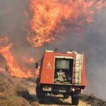 Πυρκαγιά στα Κανδήλα Αιτωλοακαρνανίας απο κεραυνό