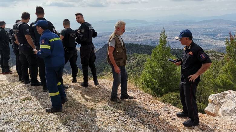 Πυρκαγιά στον Υμηττό: Συντονιστής της κατάσβεσης ο αρχηγός της Πυροσβεστικής