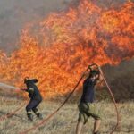 Συλλήψεις ατόμων ως υπαιτίων πρόκλησης εμπρησμού από αμέλεια σε Ρόδο και Πύργο