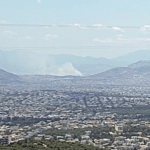 Πυρκαγιά σε χαμηλή βλάστηση στον Ασπρόπυργο (Φώτο)