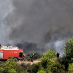 Σε εξέλιξη πυρκαγιά εν υπαίθρω στη Φυλή Αττικής