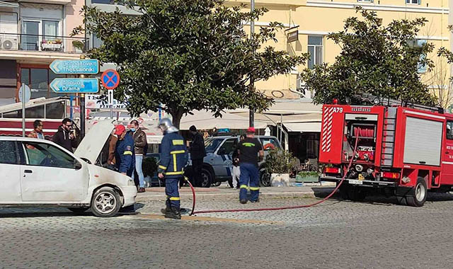 Πυρκαγιά σε Ι.Χ όχημα στην παραλιακή λεωφόρο της Καβάλας