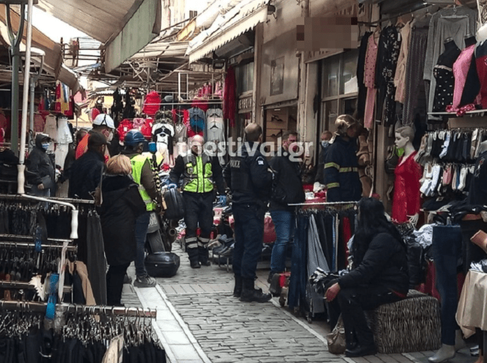 Αναβατόριο καταπλάκωσε υπάλληλο στην Θεσσαλονίκη - Επιχείρηση απεγκλωβισμού από την Πυροσβεστική