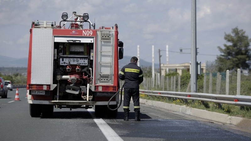 Πυρκαγιά σε Ι.Χ όχημα στο Ηλιόκαστρο Αργολίδας