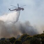 Σε ύφεση η πυρκαγιά στην Εύβοια - Αποχώρησαν τα εναέρια μέσα, παραμένουν οι επίγειες δυνάμεις