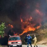 Πυρκαγιά σε χαμηλή βλάστηση στα Νεόκτιστα Ασπροπύργου Αττικής