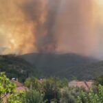 Σε εξέλιξη μεγάλη πυρκαγιά σε δασική έκταση στην περιοχή Ρούτσι Αρκαδίας