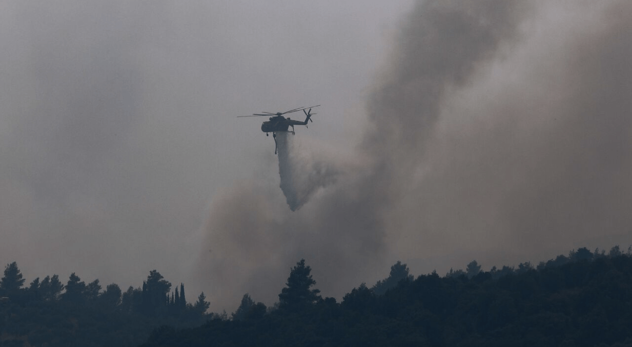 Δασική πυρκαγιά σε εξέλιξη στο Μελιδόνι Φθιώτιδας