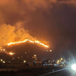 Μεγάλη πυρκαγιά σε δασική έκταση στην Ίμβρο (Φωτό)