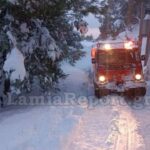 Τα Δερβενοχώρια θαμμένα στο χιόνι - Δείτε την επιχείρηση της 7ης ΕΜΑΚ για να πάρουν ρεύμα και νερό