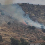 Πυρκαγιά σε χαμηλή βλάστηση στο Κερατσίνι Αττικής