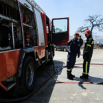 Θεσσαλονίκη: Πυρκαγιά σε αποθήκη με άχυρα ανάμεσα στα Μάλγαρα και στη Χαλάστρα