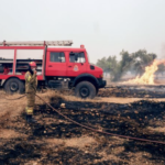 Σε εξέλιξη η πυρκαγιά στην Παραλία Σκύλος Κύθνου