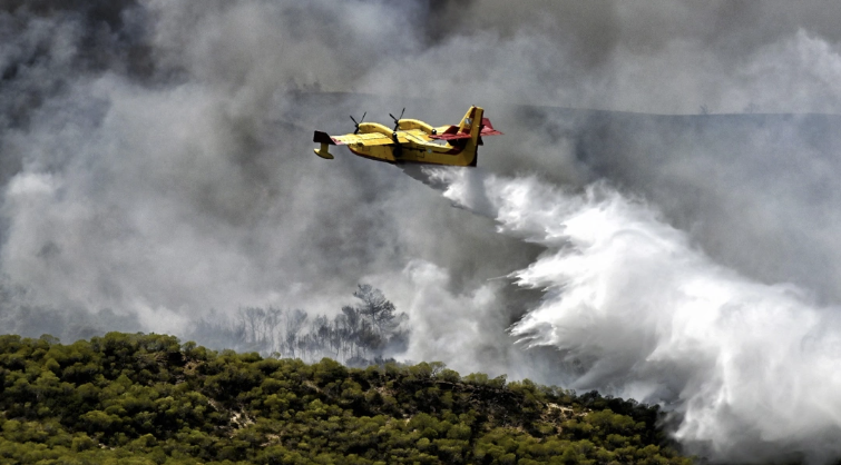 Θα δεσμεύονται τα περιουσιακά στοιχεία των εμπρηστών