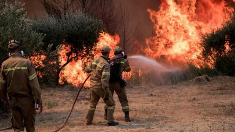 ΠΟΕΥΠΣ: Στήριξη του αγώνα των συμβασιούχων πυροσβεστών