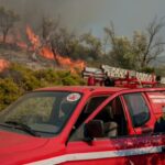 Πυρκαγιά σε χαμηλή βλάστηση στην Αγία Παρασκευή στη Θέρμη Θεσσαλονίκης