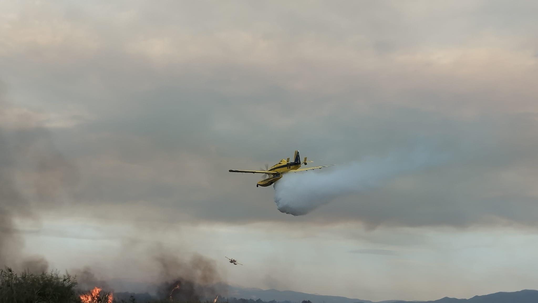 Πυρκαγιά σε χαμηλή βλάστηση στη Νέα Μανωλάδα Ηλείας