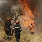 Πυρκαγιά σε χορτολιβαδική έκταση στην περιοχή Ρούγα Αιτωλοακαρνανίας