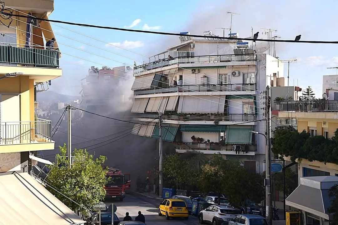 Πυρκαγιά σε διαμέρισμα επί της οδού Ρήγα Φεραίου στο Κερατσίνι