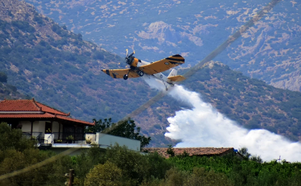 Χωρίς ενεργές εστίες η πυρκαγιά στο Βουπράσιο Αχαΐας – Δεν επεκτάθηκε στο δάσος της Στροφυλιάς