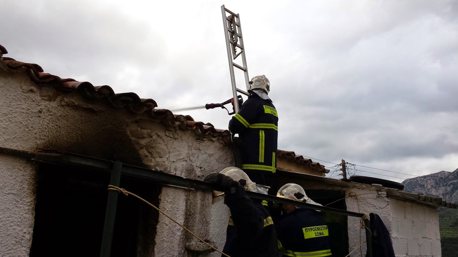 Πυρκαγιά σε διπλοκατοικία πλησίον της περιοχής Αλεξάνδρεια Ημαθίας