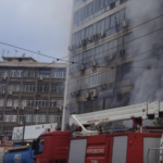 Πυρκαγιά σε χώρο εμπορίου επί της οδού 34ου Συντάγματος Πεζικού στον Πειραιά