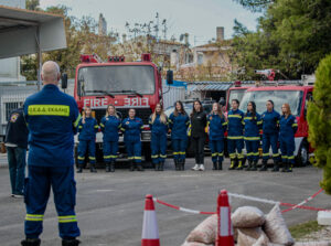 Διεθνής Ημέρα Εθελοντισμού: Οι εθελόντριες που δίνουν την δική τους μάχη σε κάθε πυρκαγιά