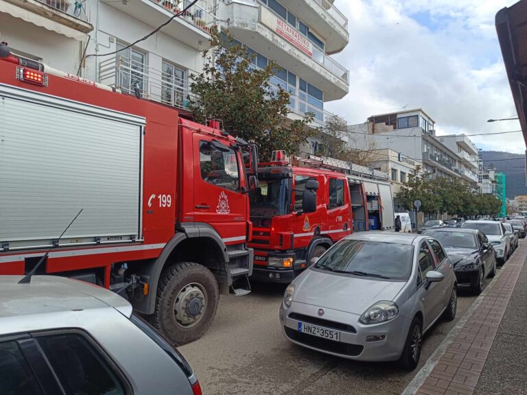 Πυρκαγιά σε χώρο κουζίνας σε καφετέρια στην Ηγουμενίτσα