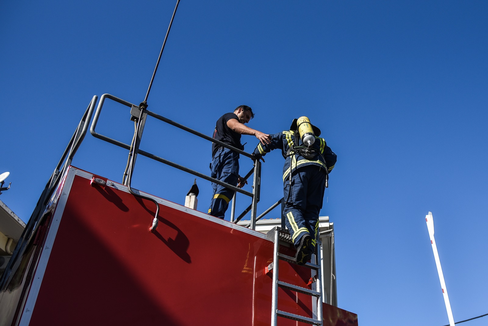 Σύλληψη και επιβολή διοικητικών προστίμων σε Αργολίδα και Ρόδο